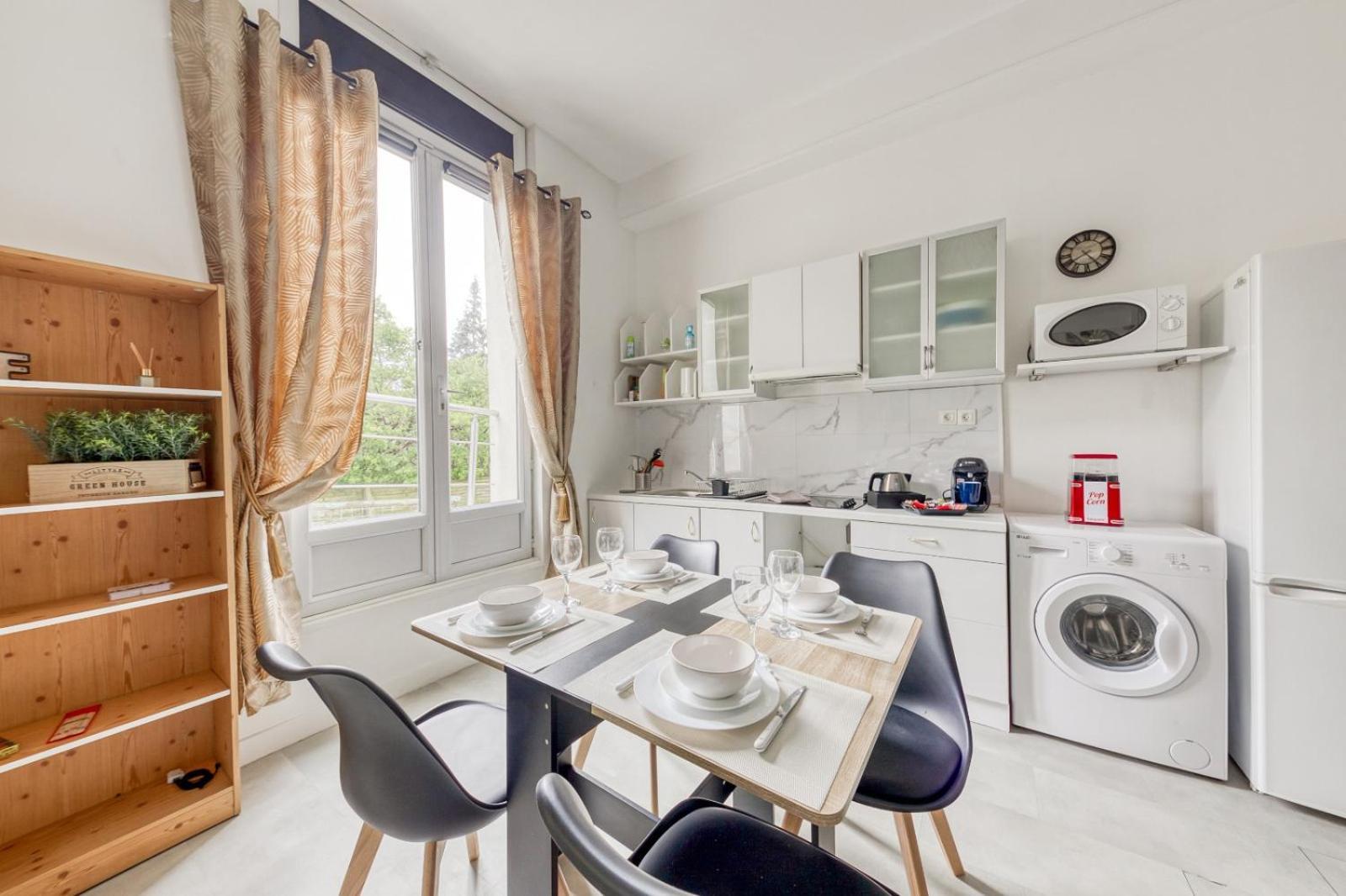 Le Cocon - Confort - Cinema - Espace De Travail - Netflix & Chill - Proche Paris - Offre Speciale กาช็อง ภายนอก รูปภาพ